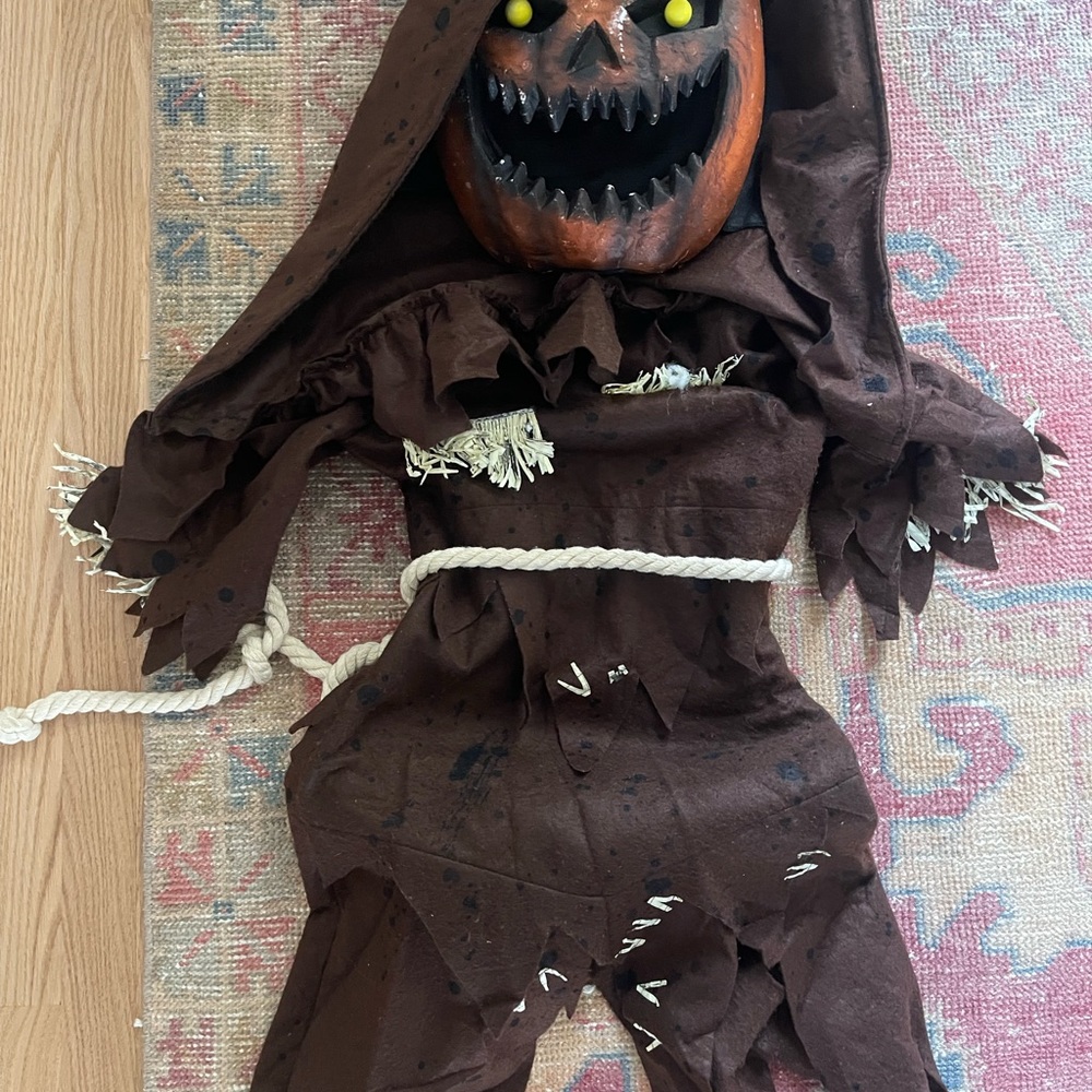 Boys Halloween scary Pumpkin Scarecrow Costume size 5-8T